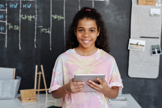 girl with tablet
